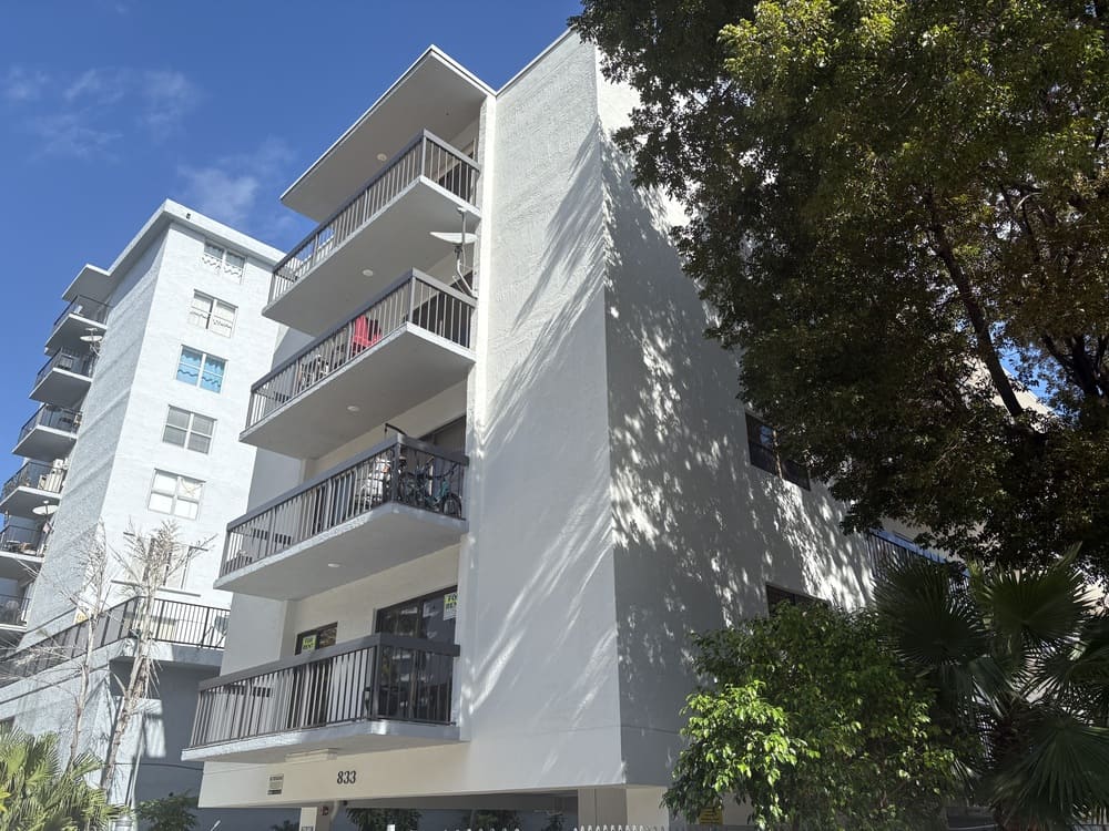 West Oaks Condo main photo